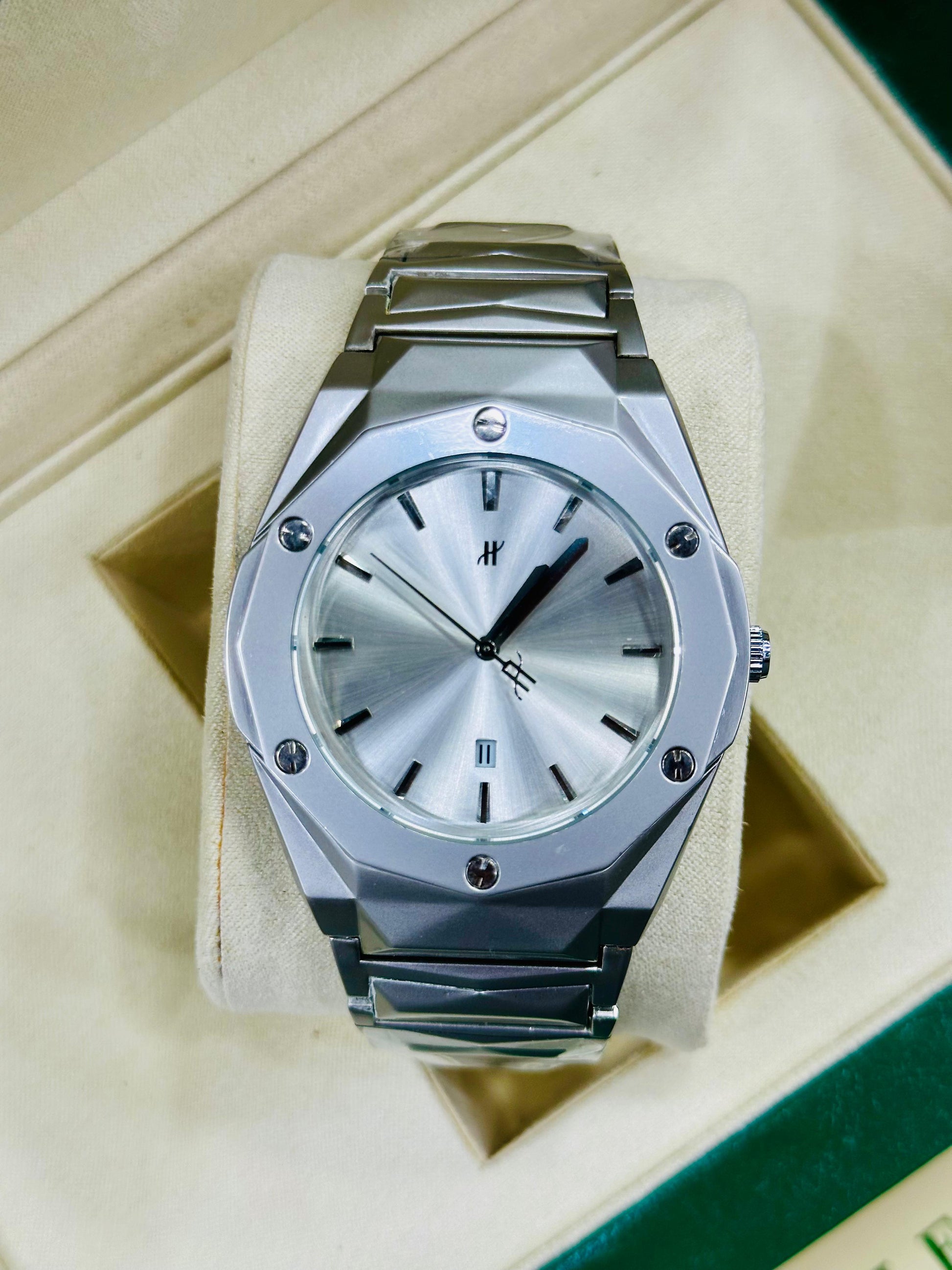 Hublot Diamond Cut – Heavy Weight (Limited Edition)