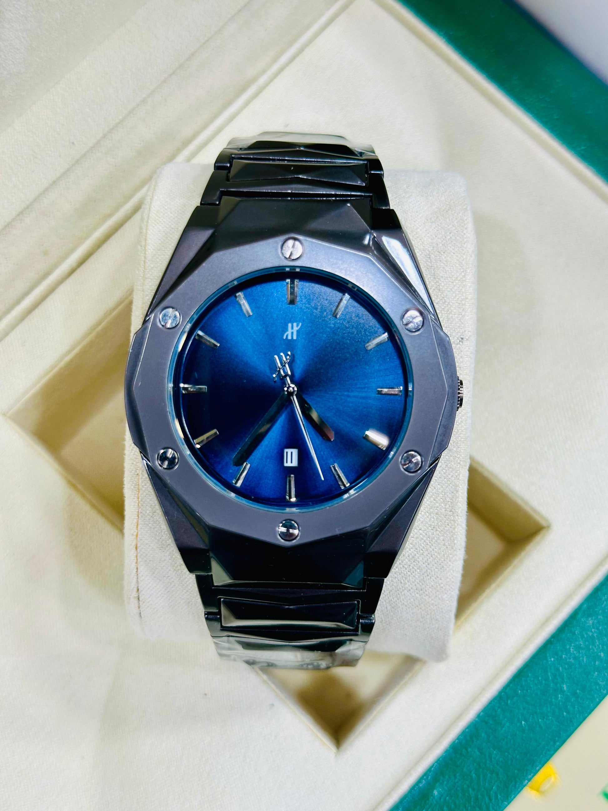 Hublot Diamond Cut – Heavy Weight (Limited Edition)