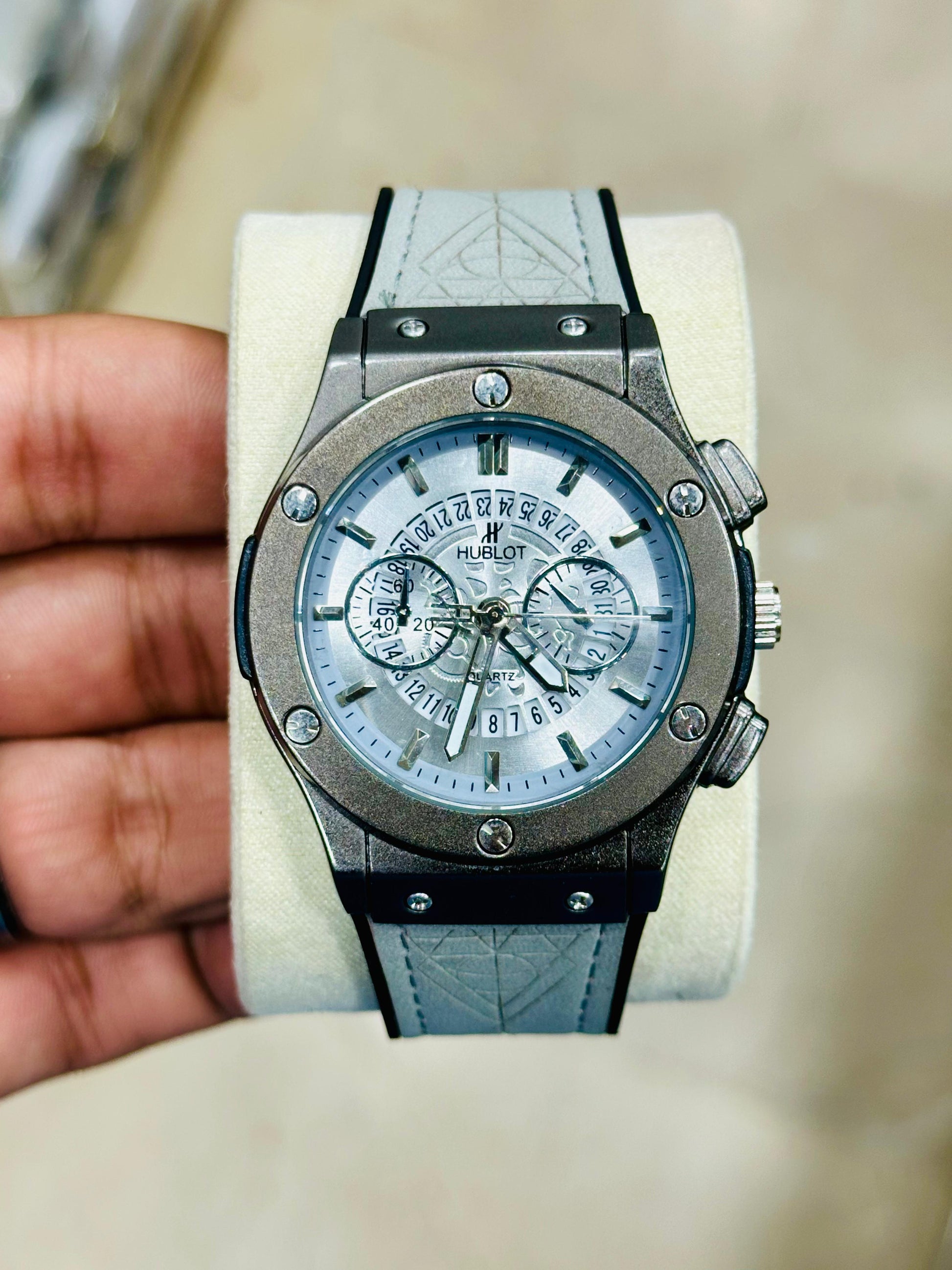Hublot Big Bang & Classic Fusion Series (27 Models Available)