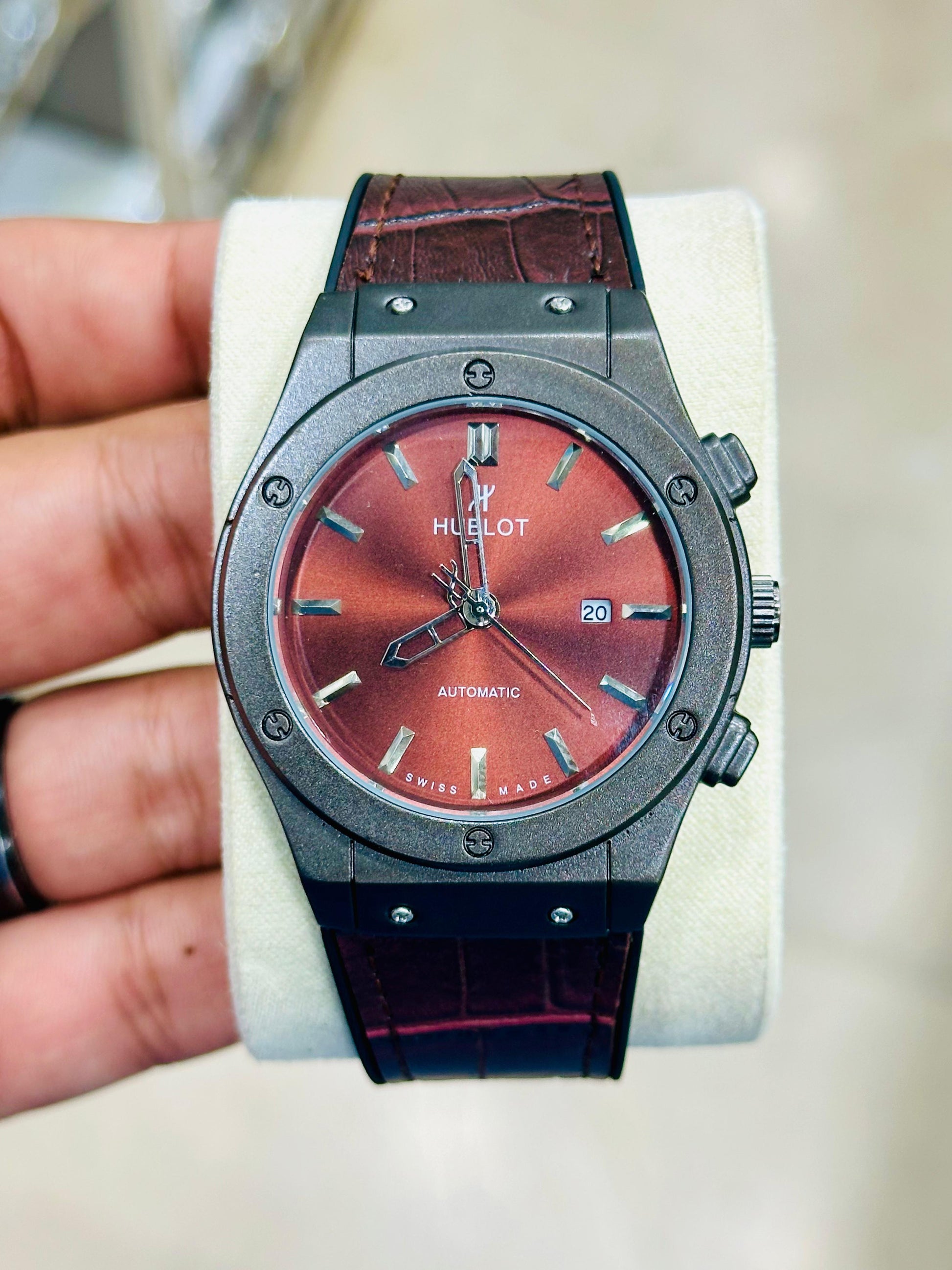 Hublot Big Bang & Classic Fusion Series (27 Models Available)