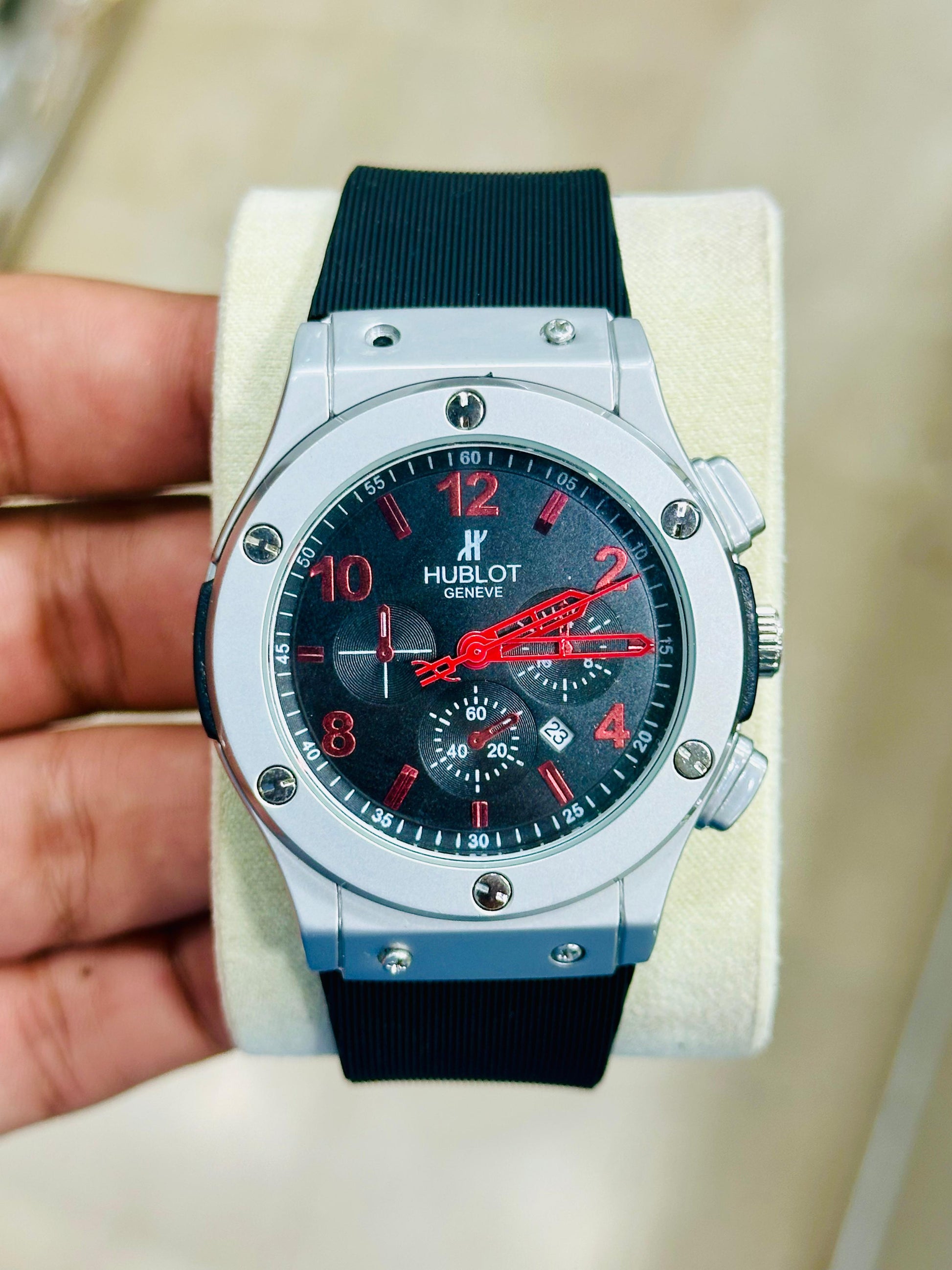Hublot Big Bang & Classic Fusion Series (27 Models Available)