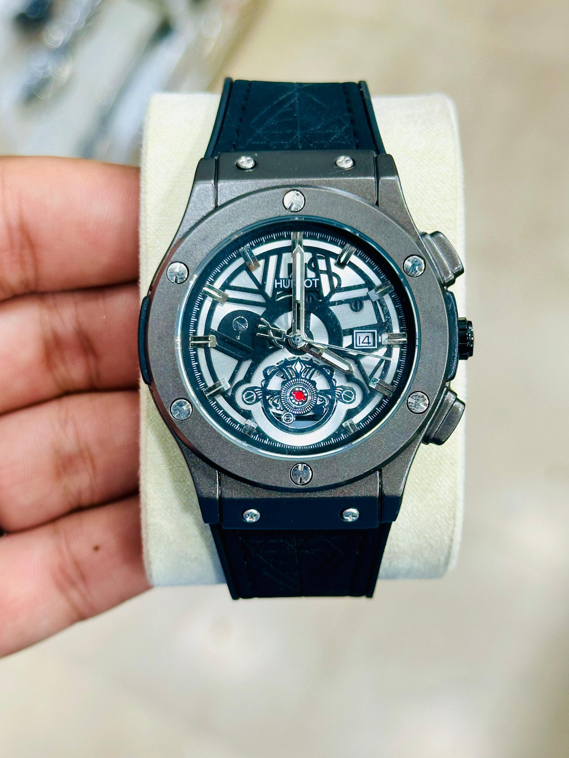 Hublot Big Bang & Classic Fusion Series (27 Models Available)
