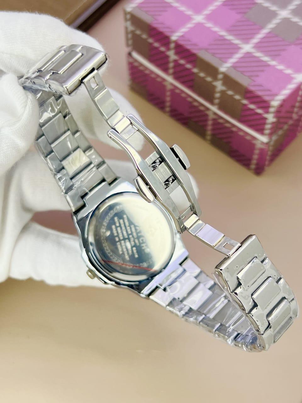 Luxury Patek Philippe Nautilus Collection – 8 Exclusive Articles