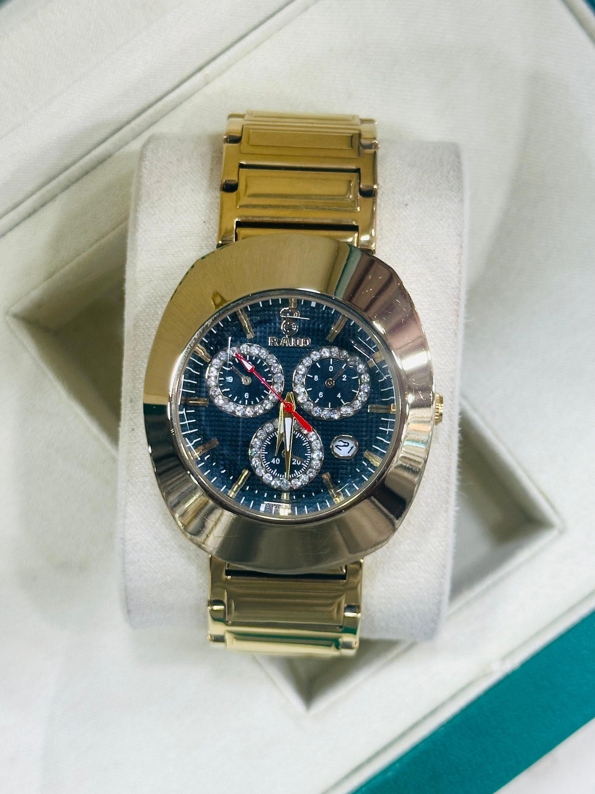 RADO – HEAVY WEIGHT