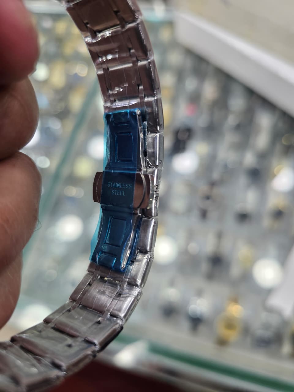 BESTWIN – GREEN DIAL QUARTZ