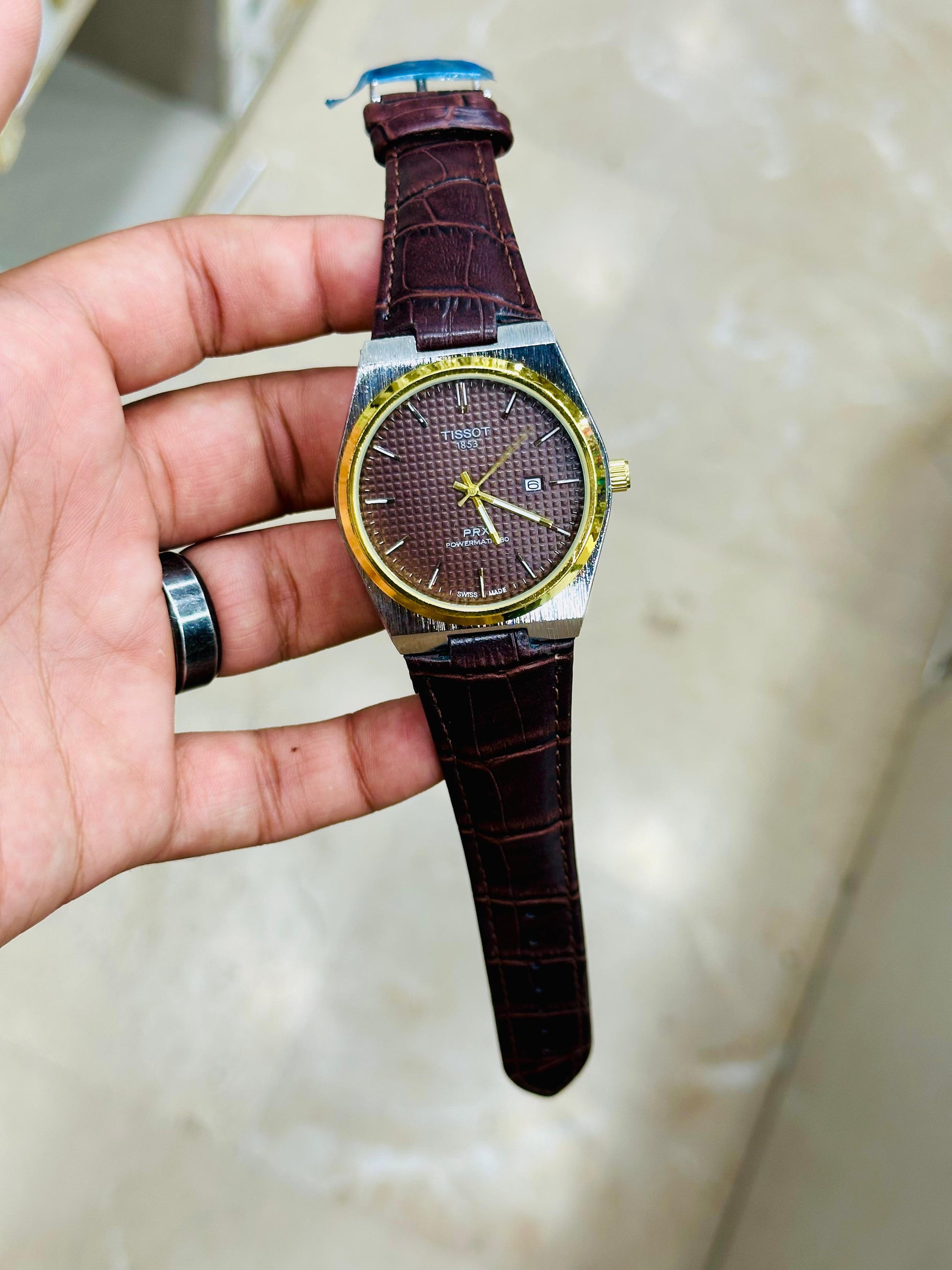 Tissot PRX – Master-Lock Strap with Date Working