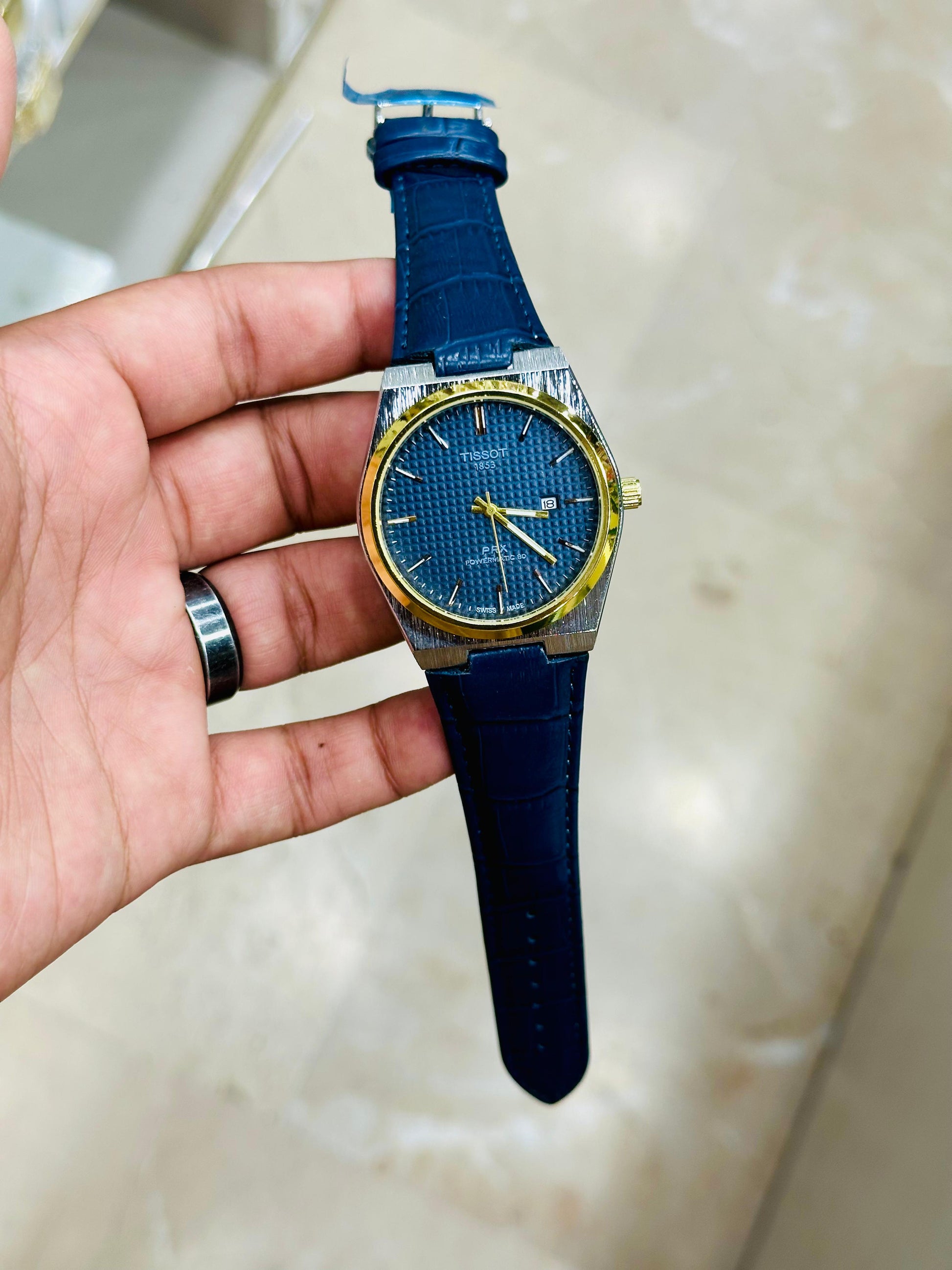 Tissot PRX – Master-Lock Strap with Date Working