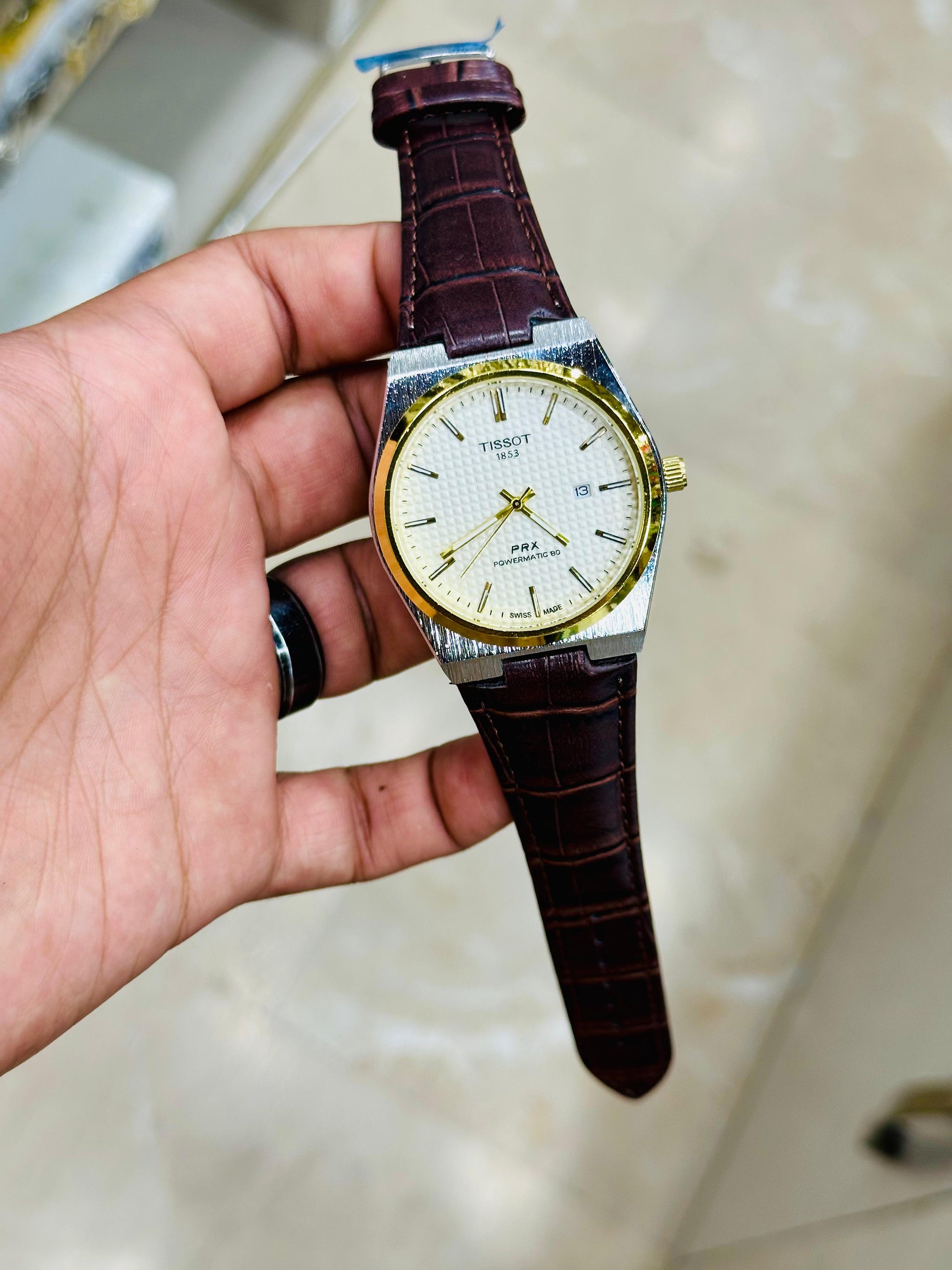 Tissot PRX – Master-Lock Strap with Date Working